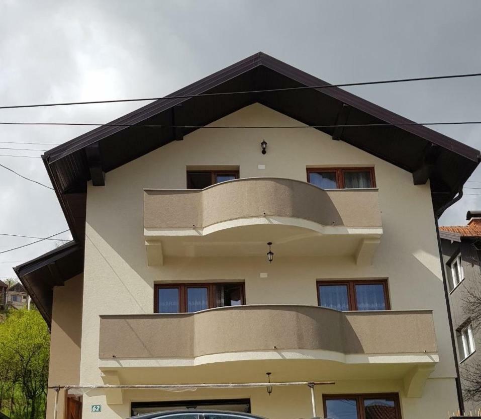 Visoko Homestay Exteriér fotografie